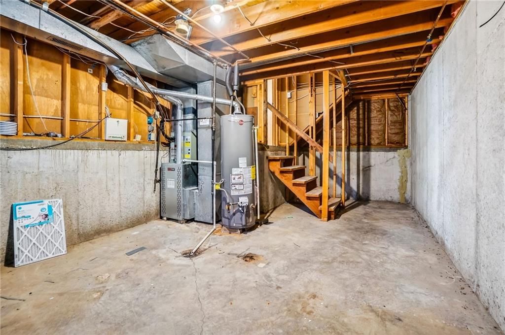 16205 Speaker Avenue — photo 23