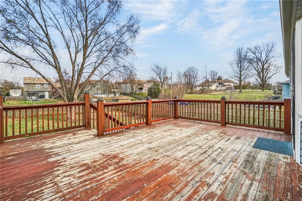 16205 Speaker Avenue — photo 26