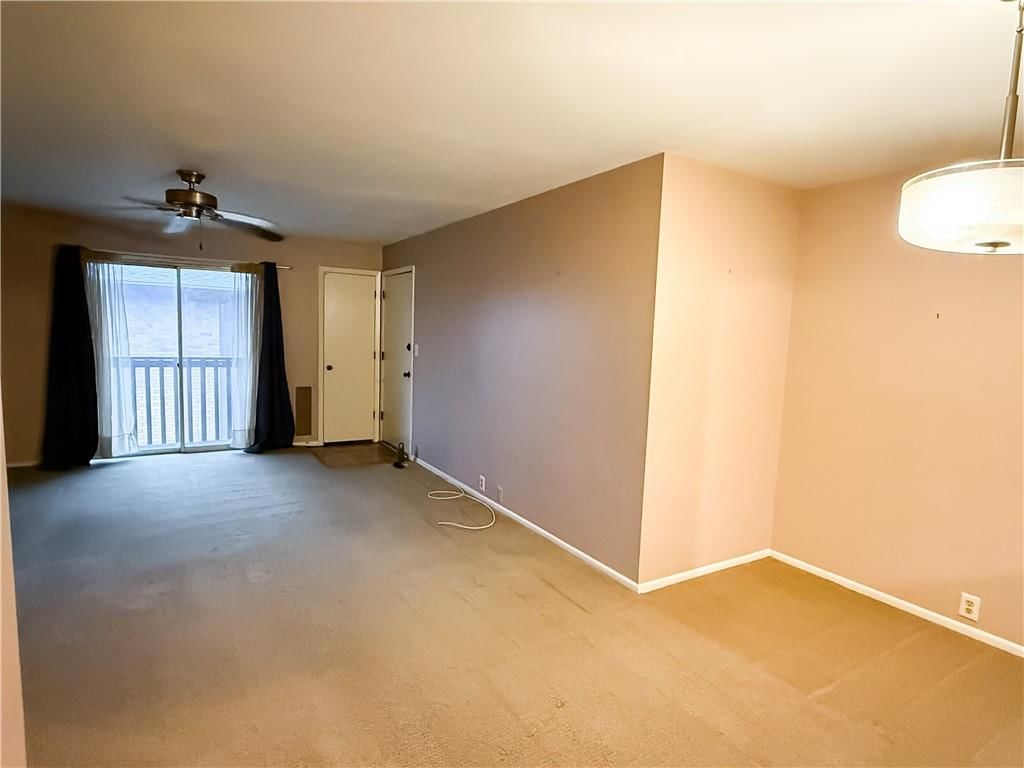 439 W 104th Street — photo 9