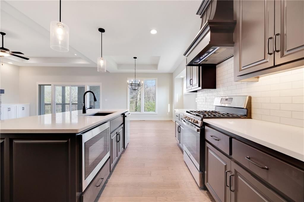 300 SW Hawthorne Court — photo 15
