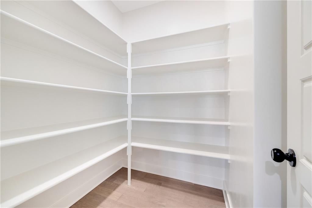 300 SW Hawthorne Court — photo 16
