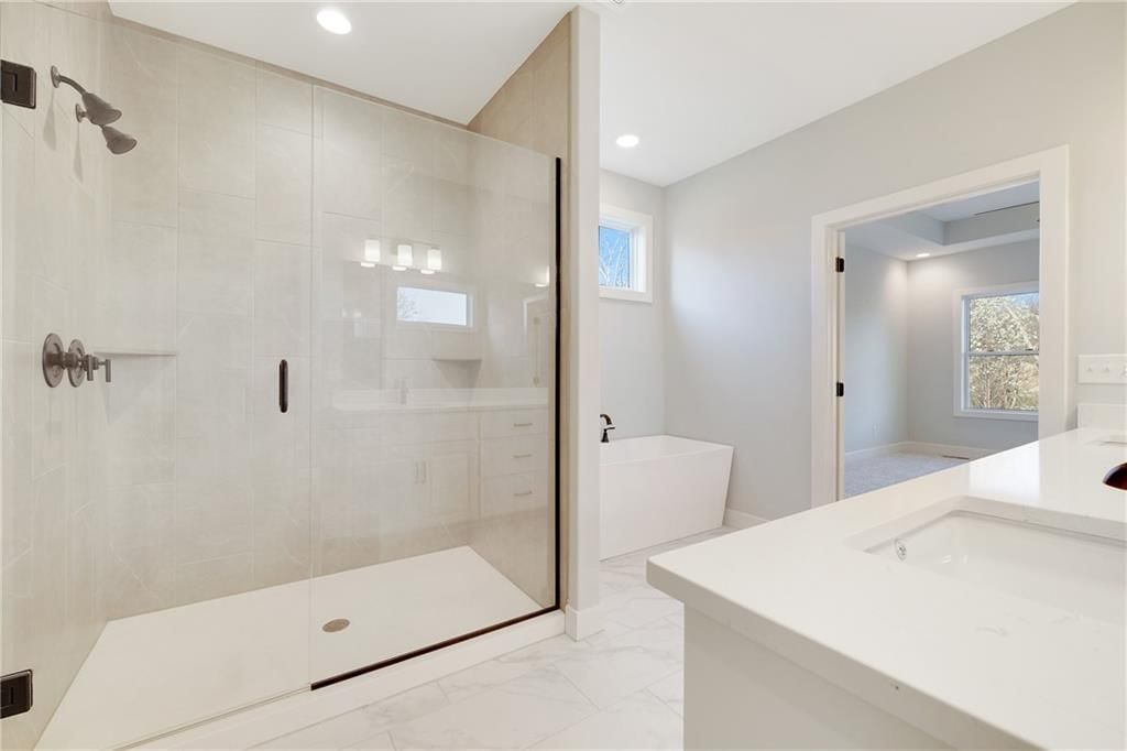 300 SW Hawthorne Court — photo 23
