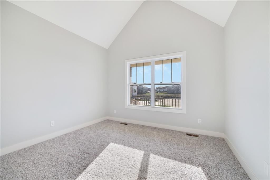 300 SW Hawthorne Court — photo 25