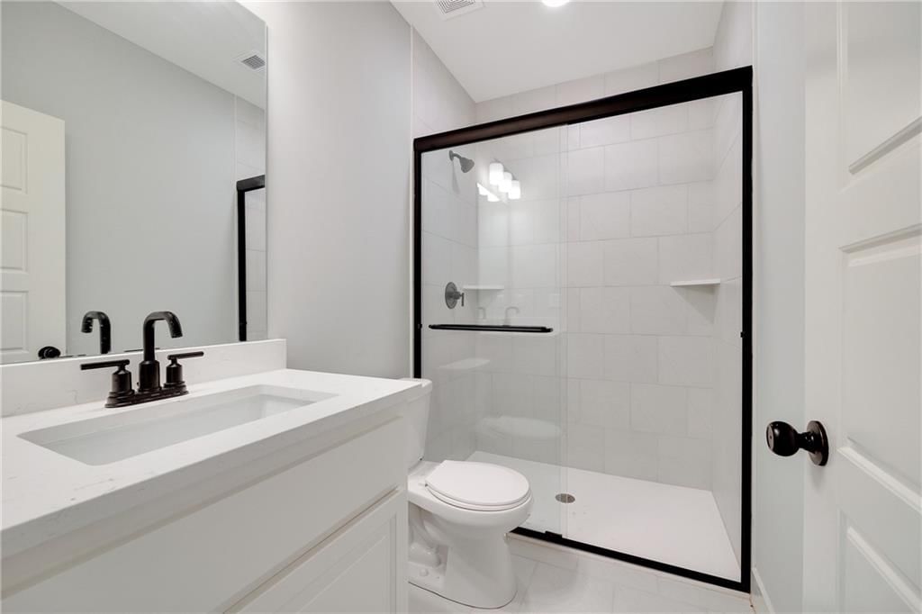300 SW Hawthorne Court — photo 62