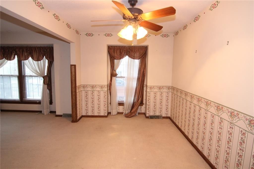 11415 W 49th Terrace — photo 4