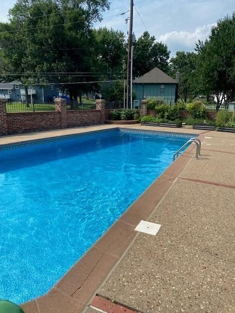 5660 Meadow Heights Drive — photo 11