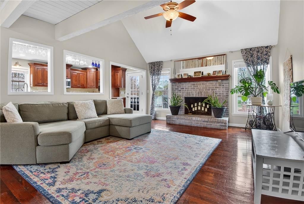 5660 Meadow Heights Drive — photo 12
