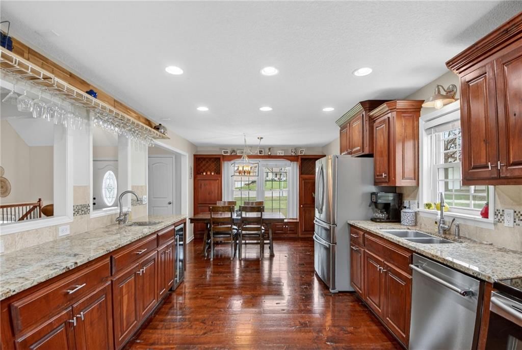 5660 Meadow Heights Drive — photo 20