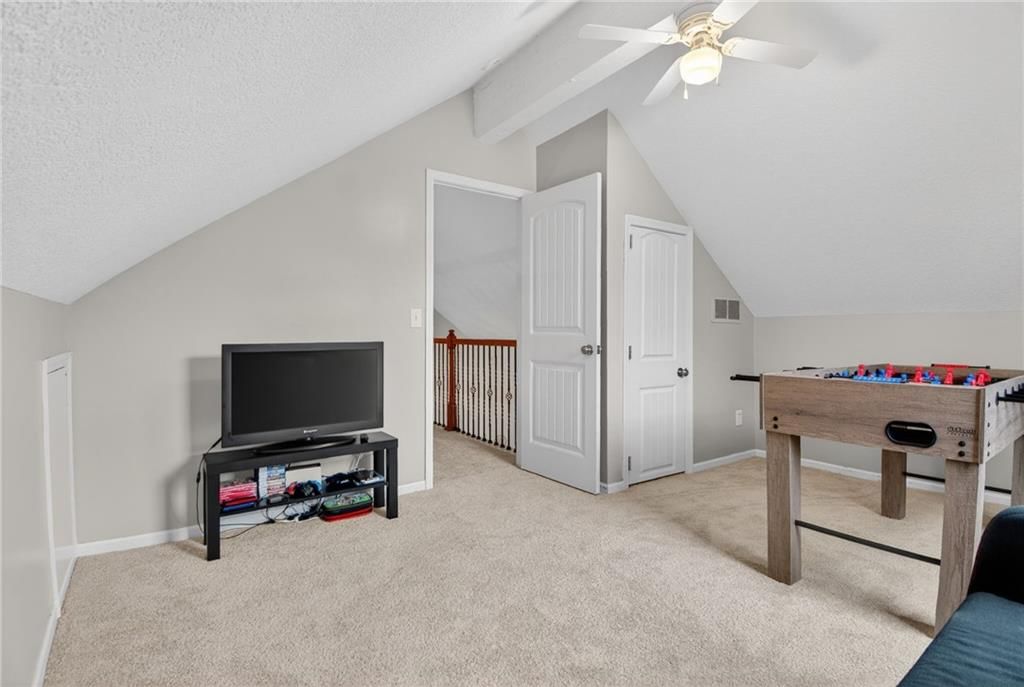 5660 Meadow Heights Drive — photo 27