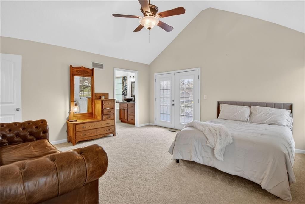 5660 Meadow Heights Drive — photo 28