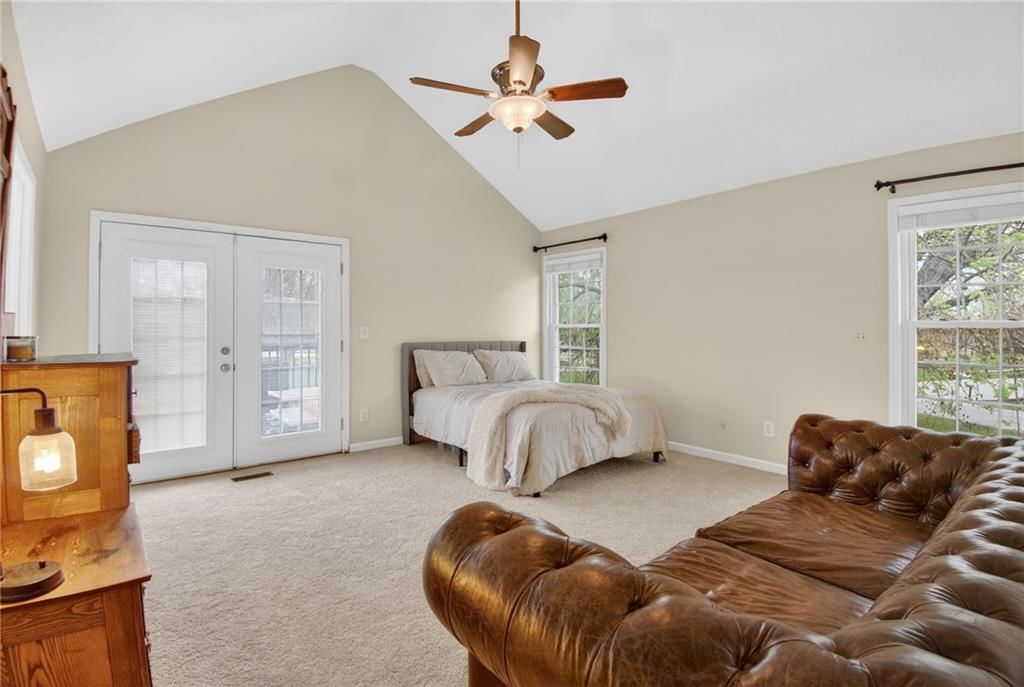 5660 Meadow Heights Drive — photo 29