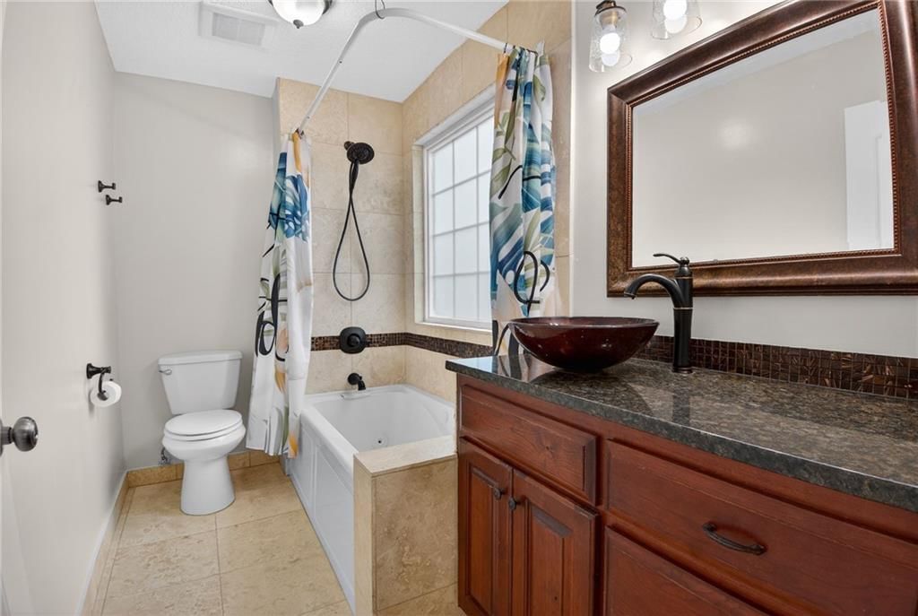 5660 Meadow Heights Drive — photo 32