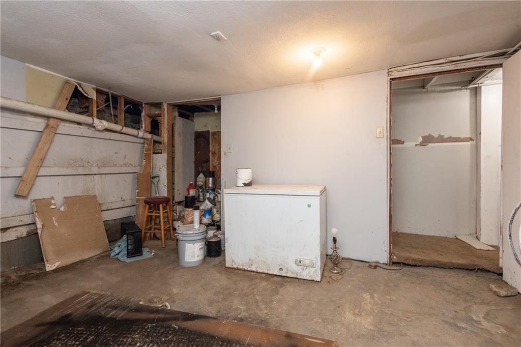 2707 Maple Avenue — photo 26