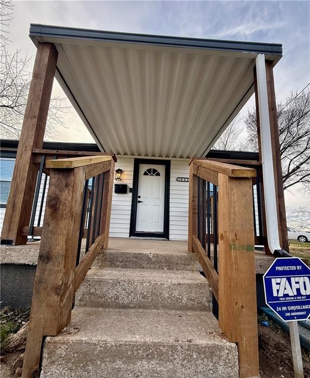 1004 N Duvall Avenue — photo 4