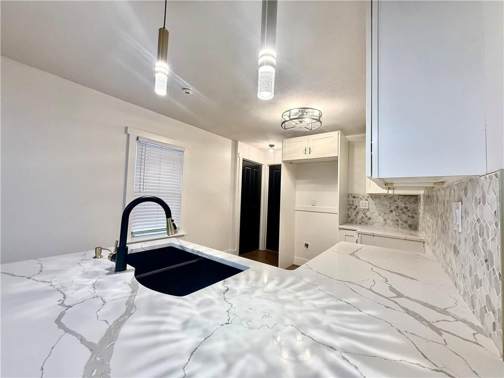 1004 N Duvall Avenue — photo 11