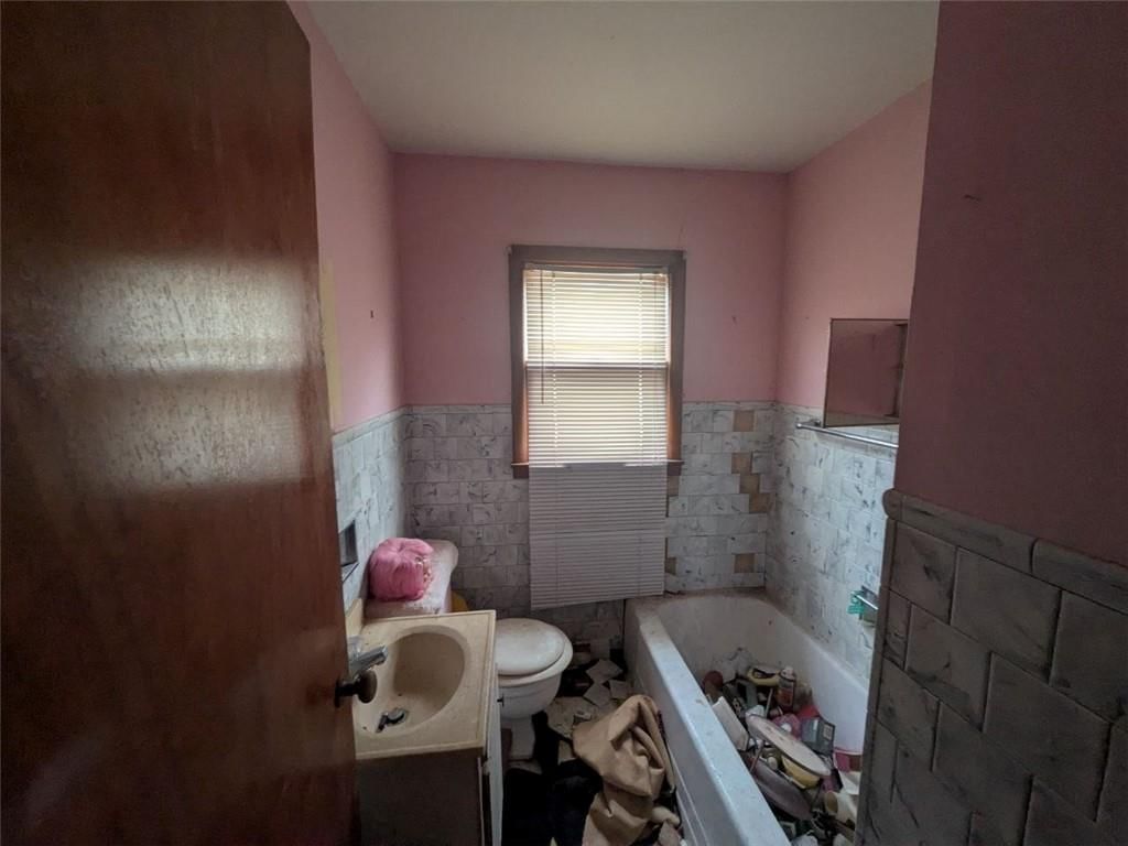 511 SW 7th Street — photo 14