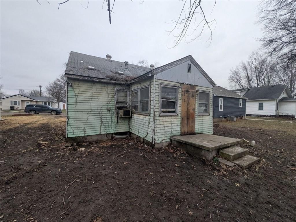 511 SW 7th Street — photo 18