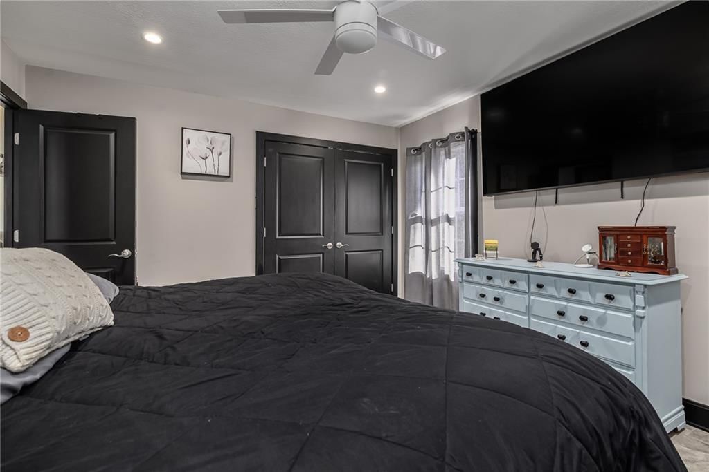825 N 83rd Terrace — photo 8