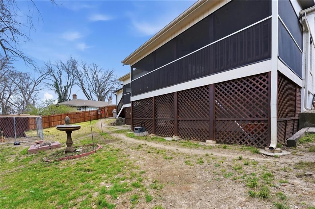 1604 Woodland Boulevard — photo 25