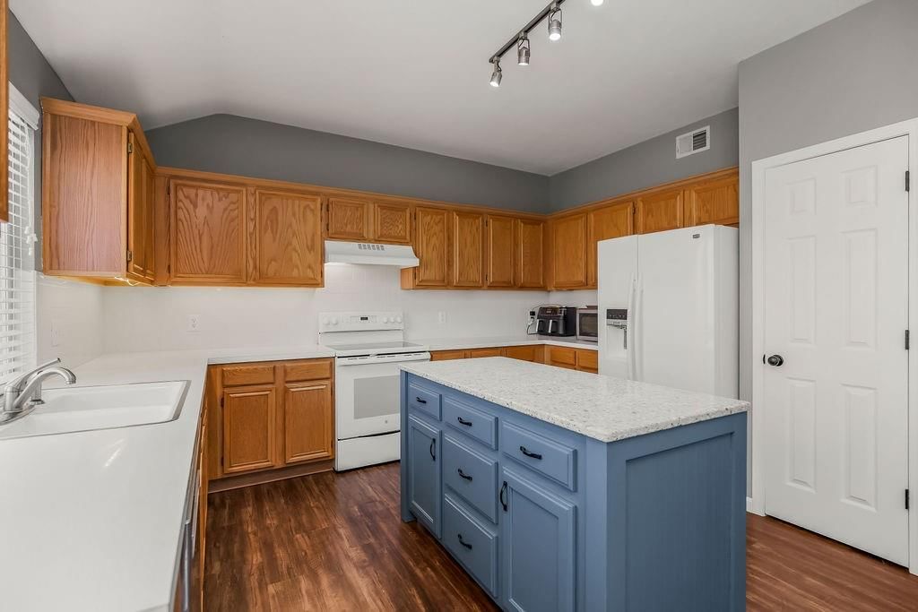 620 SE Sumpter Drive — photo 10