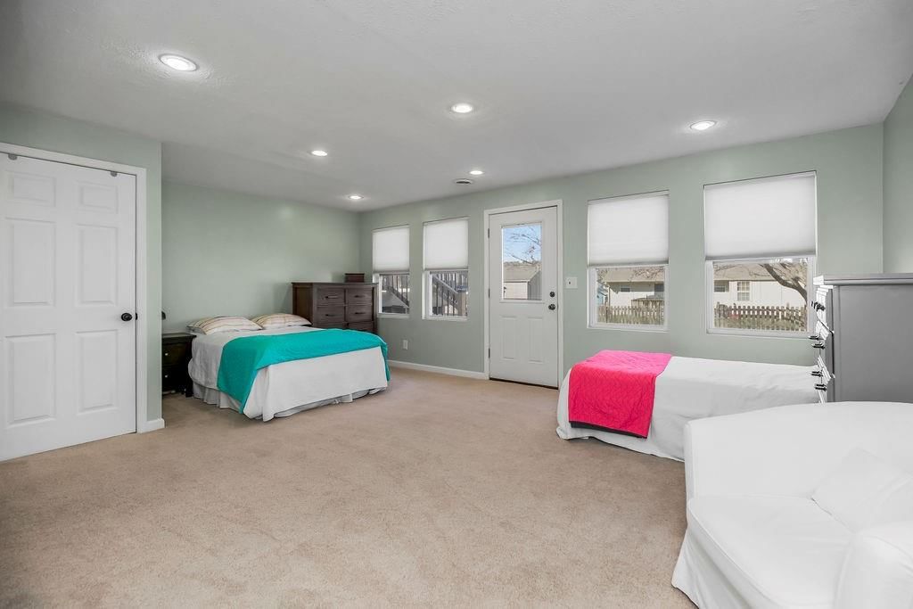 620 SE Sumpter Drive — photo 25