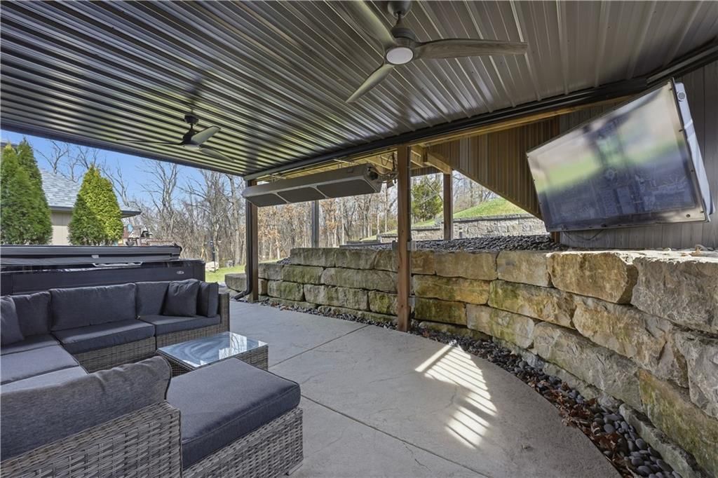 6015 N Ames Avenue — photo 4