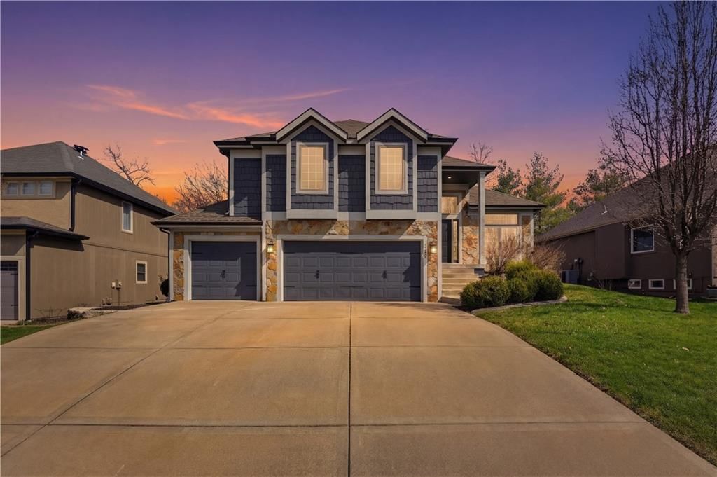 6015 N Ames Avenue — photo 44