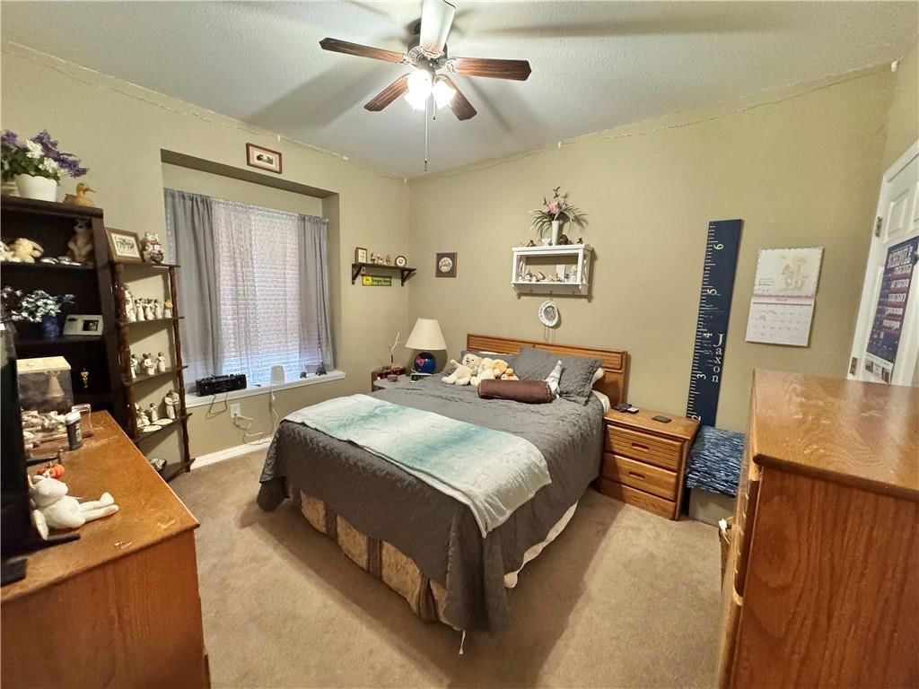611 Deer Trail — photo 30
