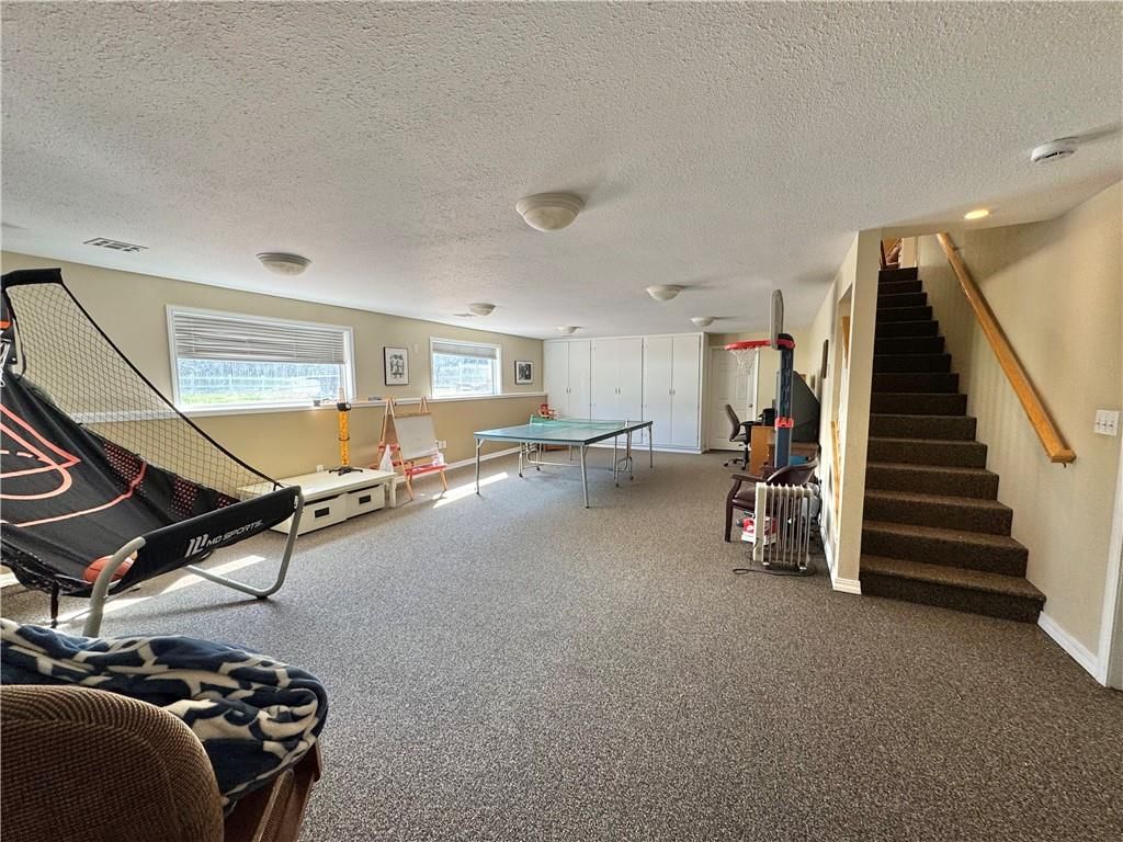 611 Deer Trail — photo 32
