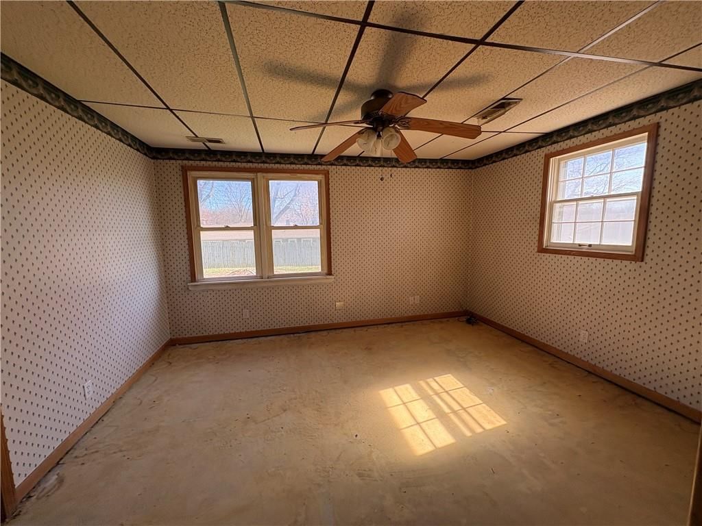 2305 Castle Lane — photo 7