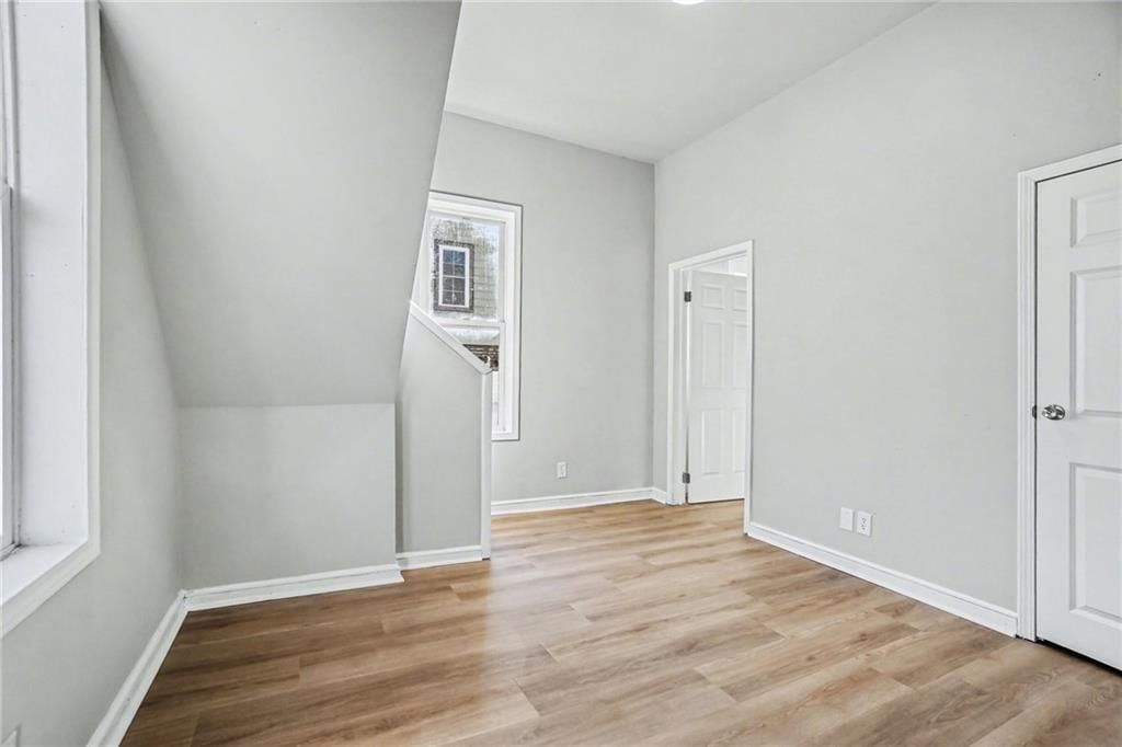 501 Blake Street — photo 11