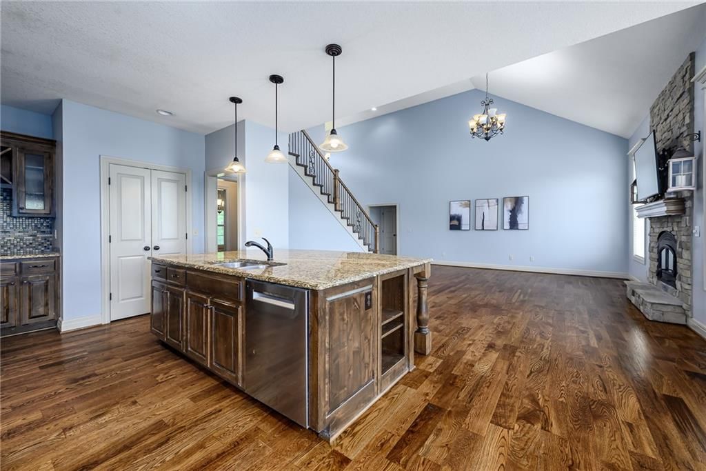 17384 Blue Moon Lane — photo 9