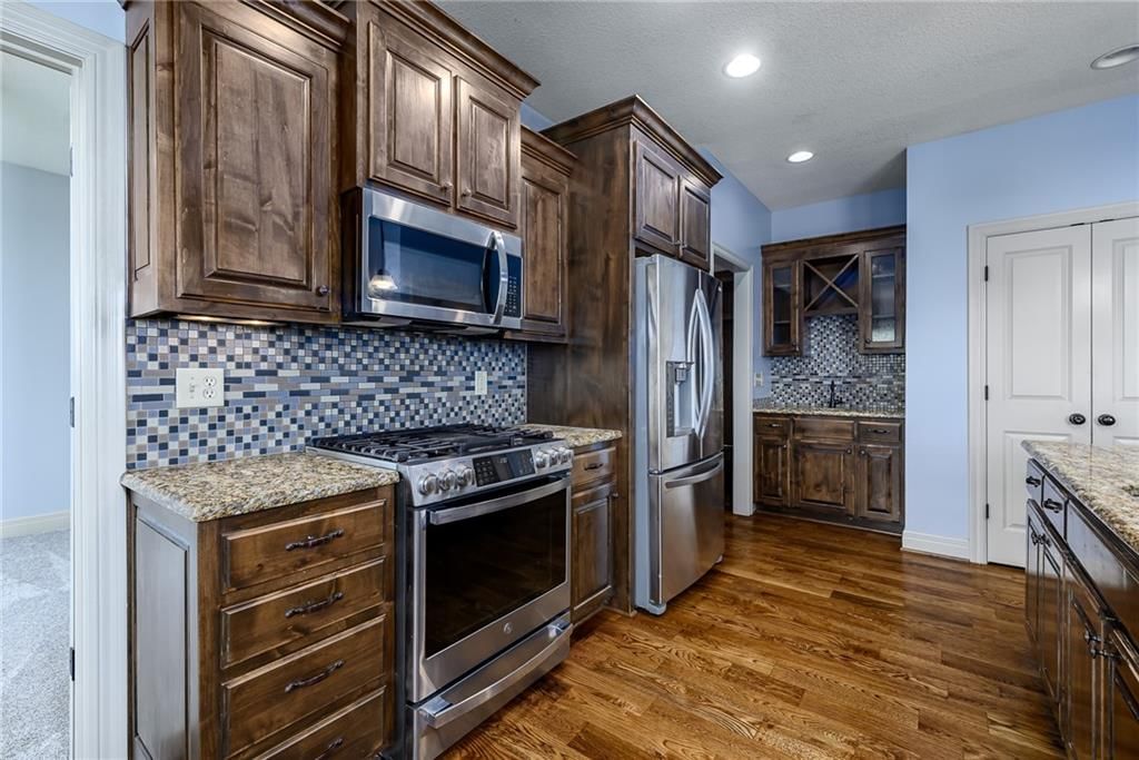 17384 Blue Moon Lane — photo 10