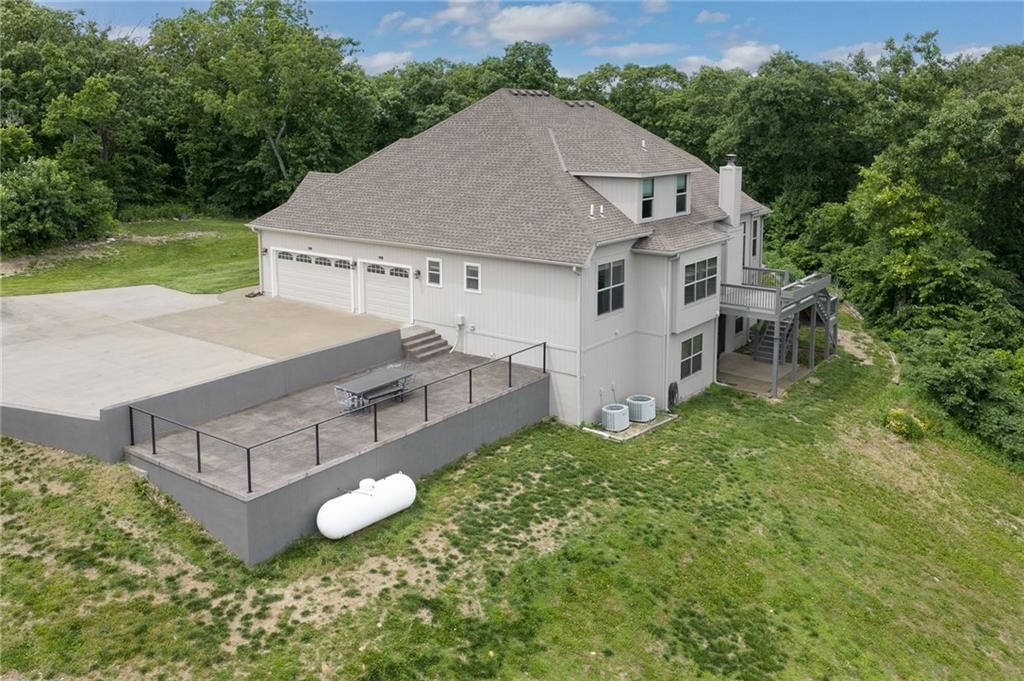 17384 Blue Moon Lane — photo 42