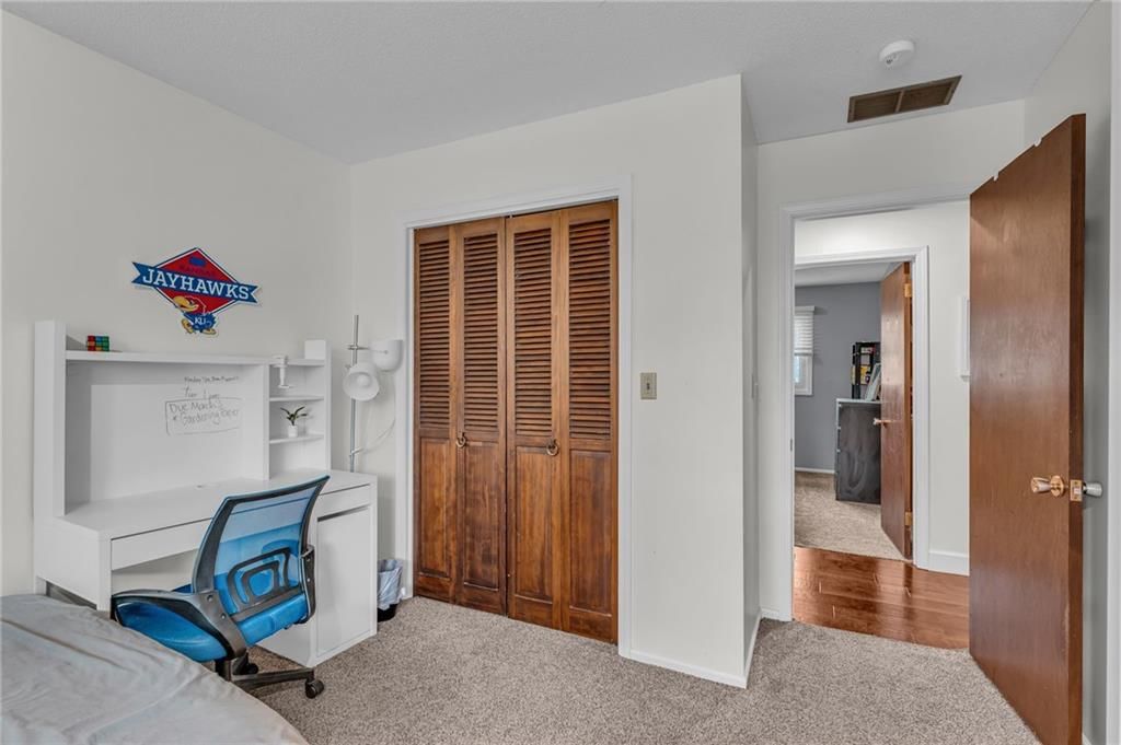 502 Millstone Drive — photo 39