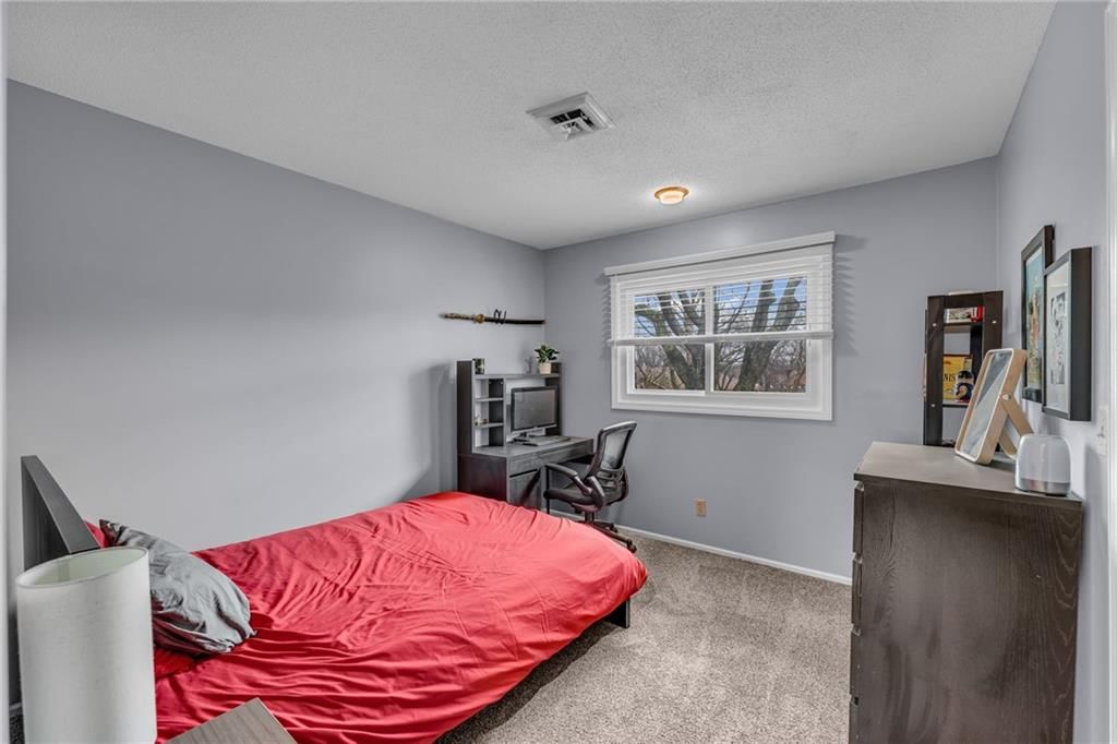 502 Millstone Drive — photo 40