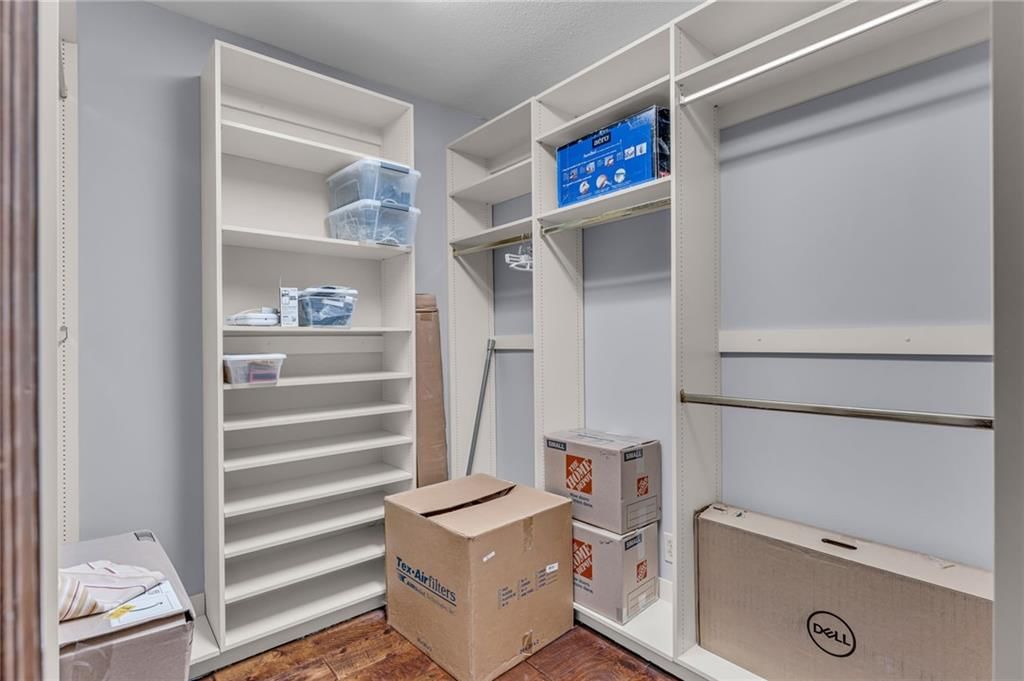 502 Millstone Drive — photo 49