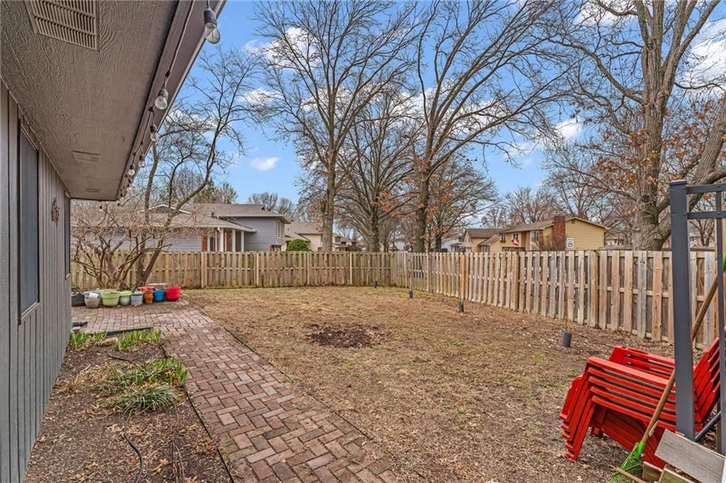 502 Millstone Drive — photo 56
