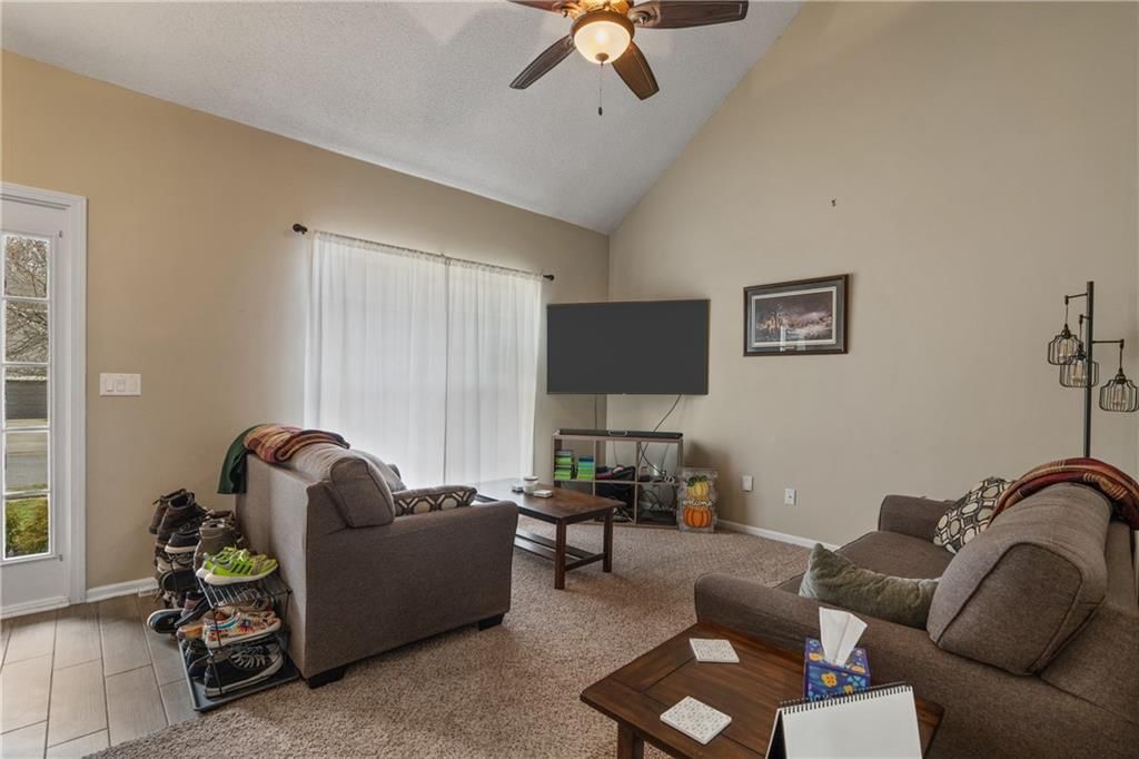 14652 W 151st Terrace — photo 5