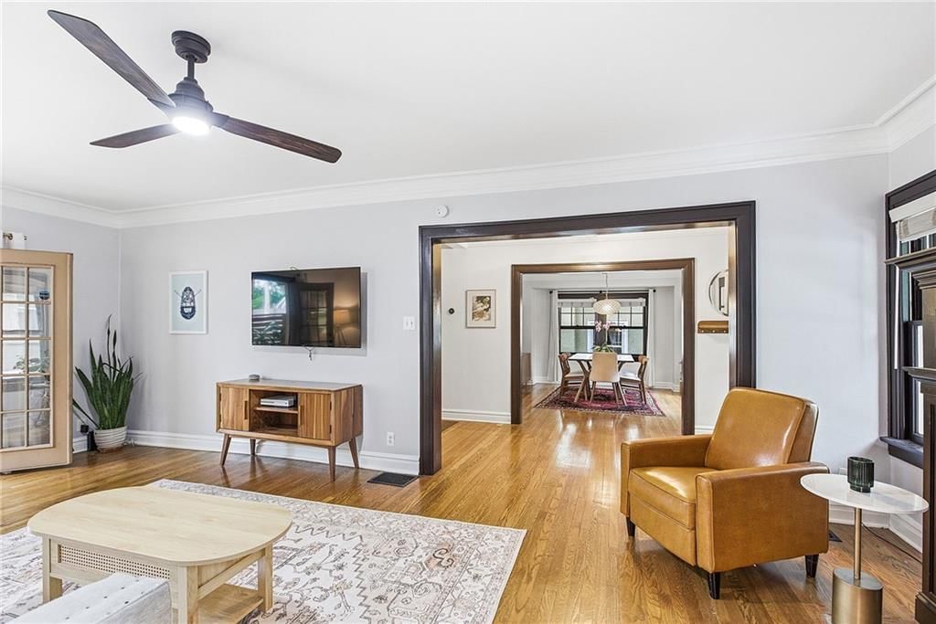 5728 Grand Avenue — photo 11