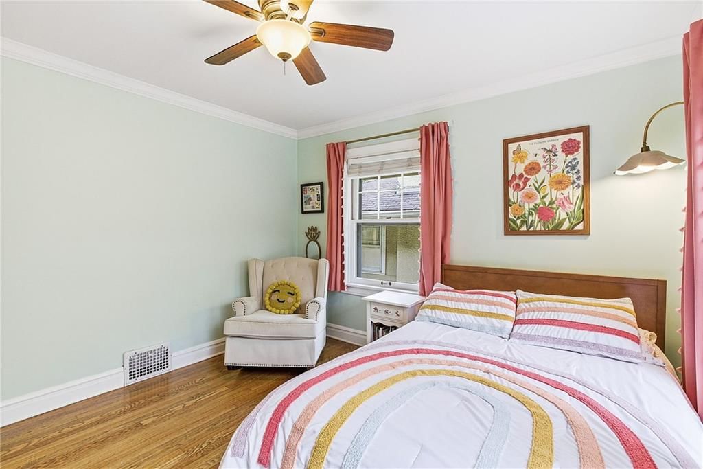 5728 Grand Avenue — photo 28