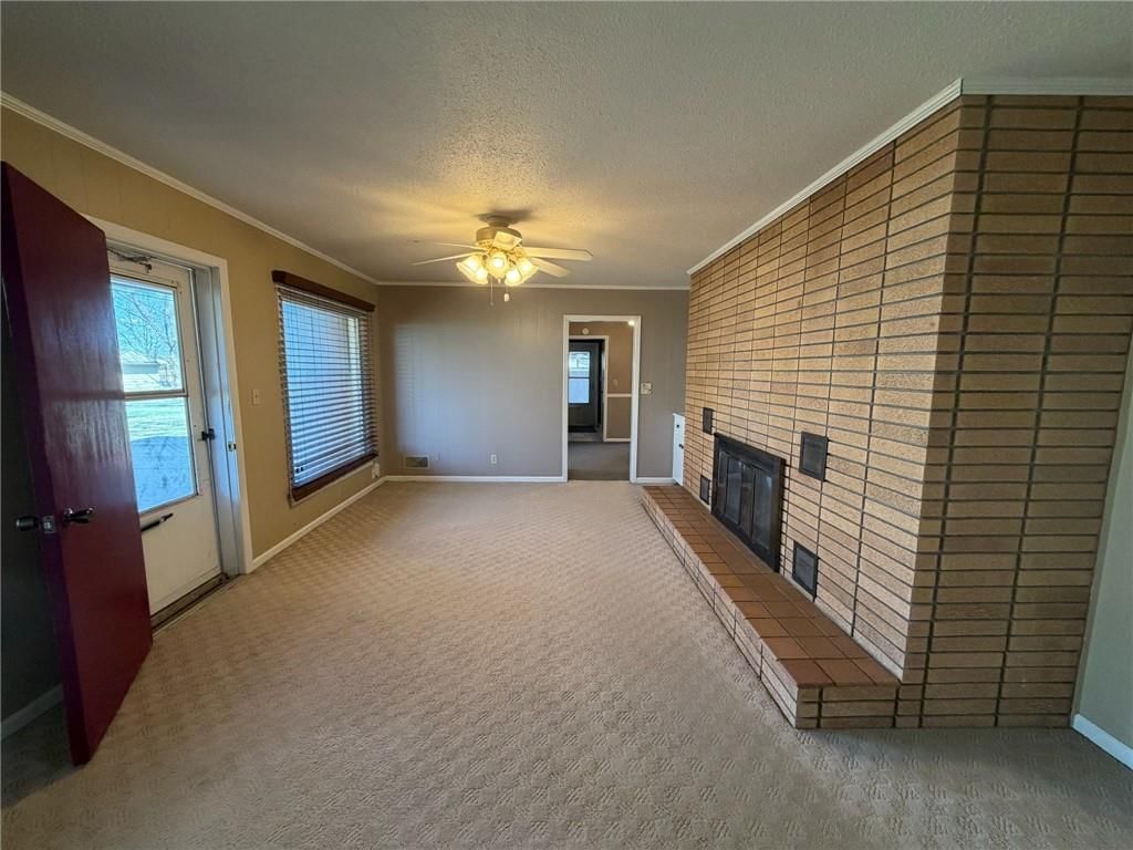 904 N High Street — photo 69