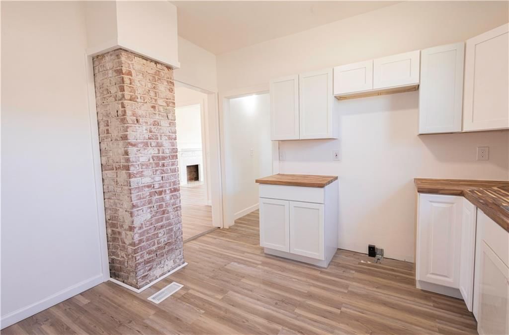 2130 E 24th Street — photo 17