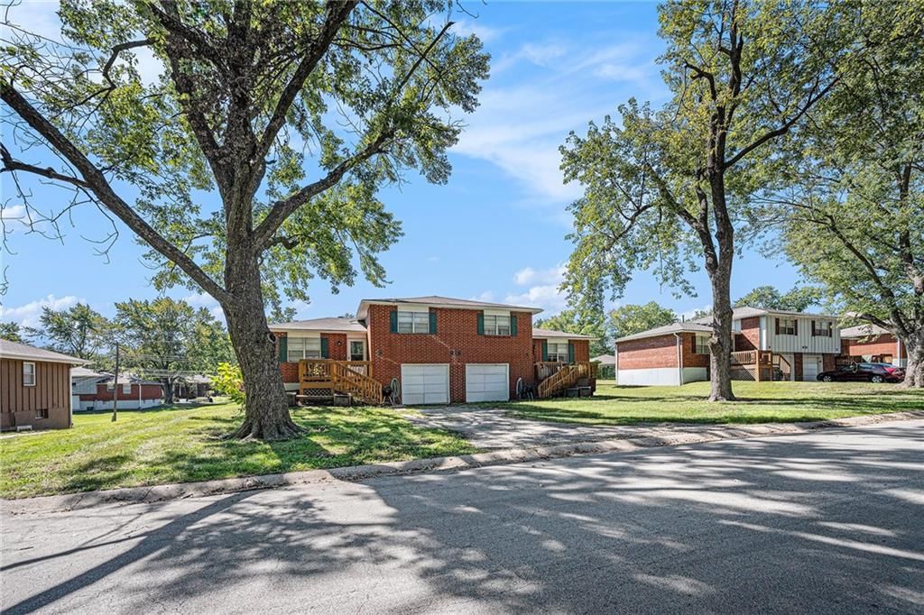 510 NE Florence Avenue — photo 7