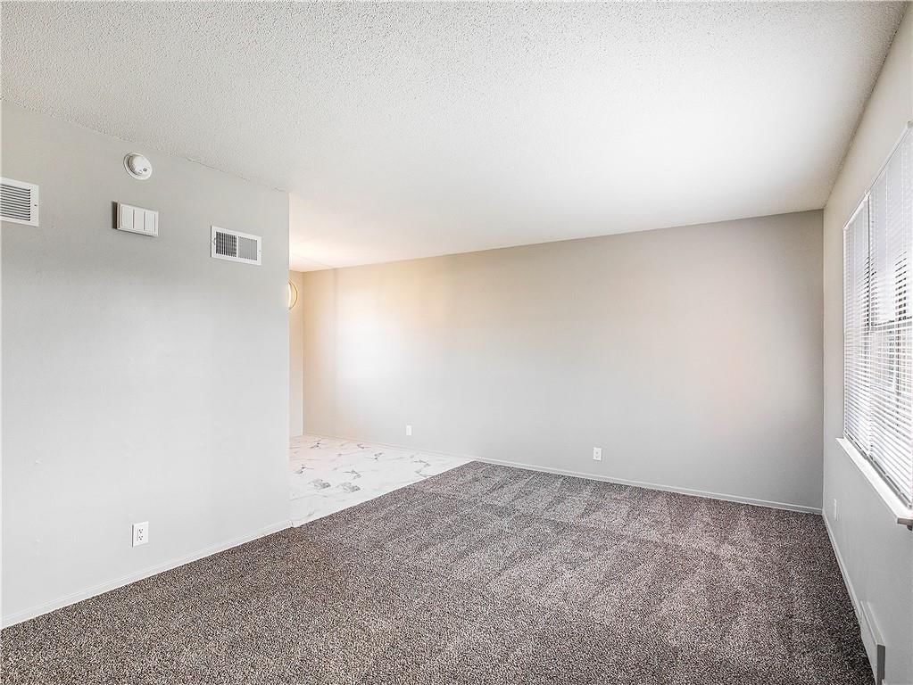 510 NE Florence Avenue — photo 13