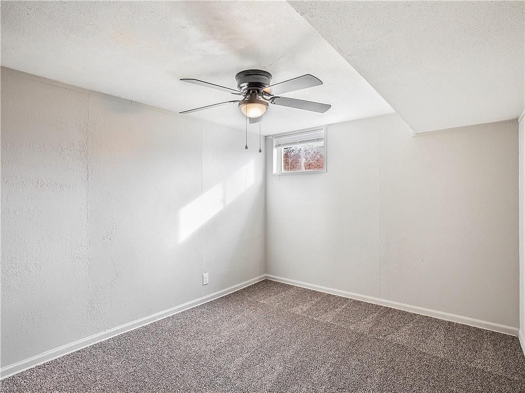 510 NE Florence Avenue — photo 19