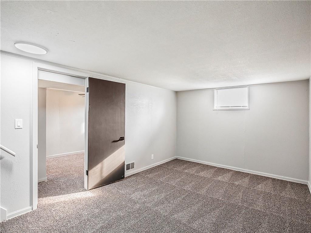 510 NE Florence Avenue — photo 23