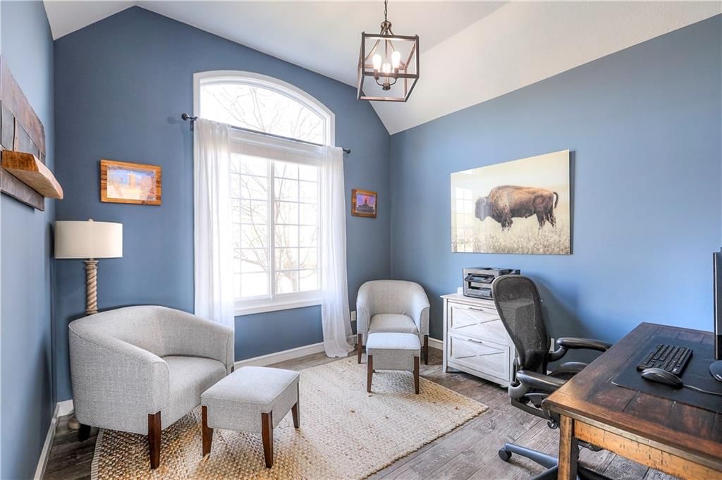 4418 Silverheel Street — photo 4
