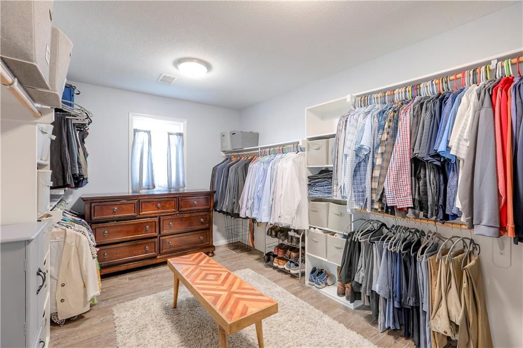 4418 Silverheel Street — photo 24