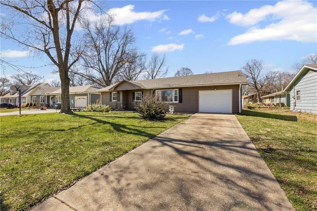 1310 S Poplar Street — photo 1